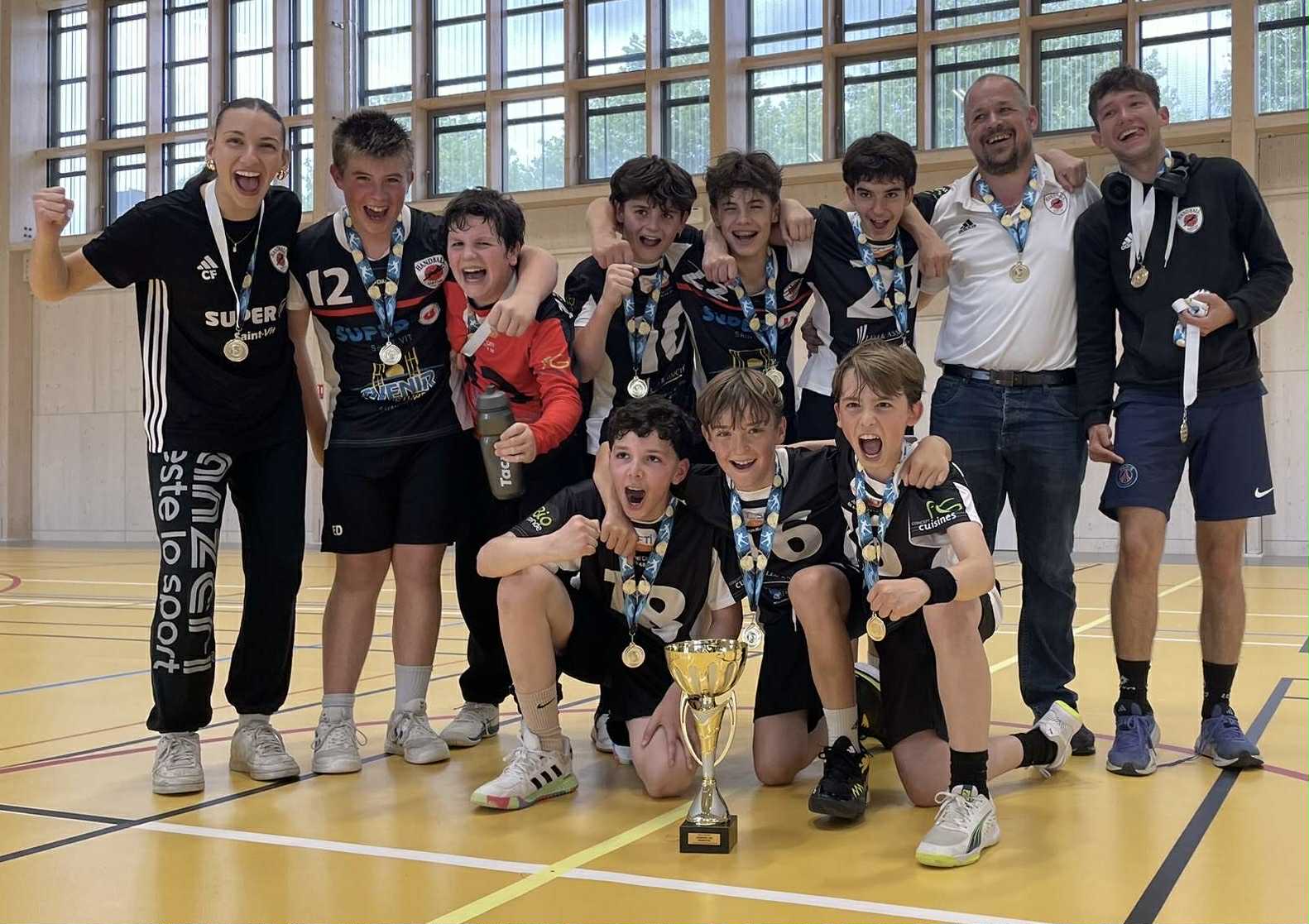Lire la suite à propos de l’article U13G – CHAMPION RÉGIONAL – POULE PROMOTION